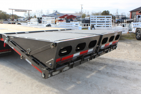 New 2026 MAXX-D LHX 34' 40k Gooseneck Flatbed Trailer