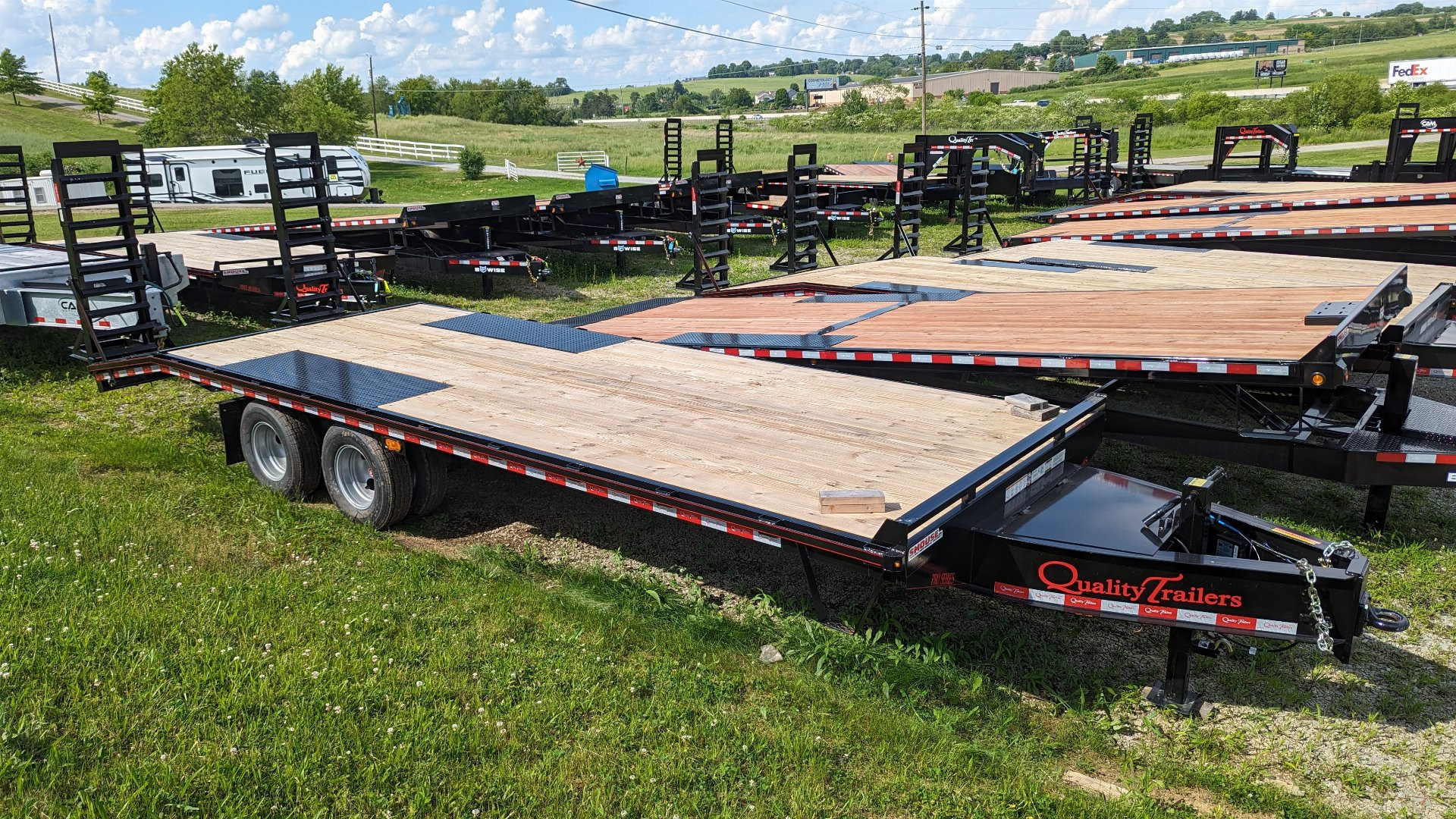 New 2026 Quality 21+4 HD Tagalong Deckover w/ Spring Assist Ramps & Pop ...