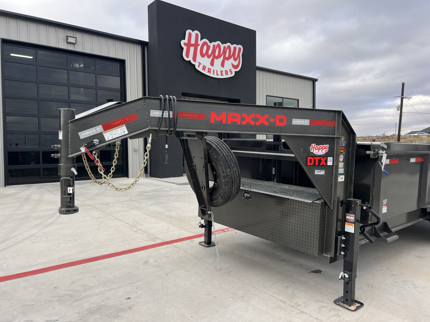 New 2026 MAXX-D 83”x16’ 18K Gooseneck Dump w/ 36” Sides – DTX
