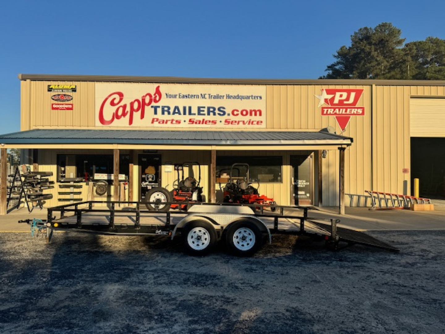 Used 2019 PJ Trailers PJ UL21832CSJK Utility Trailer