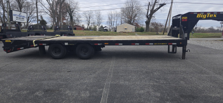 Used Repo 2023 Big Tex Trailers 25GN-20+5 Flatbed Trailer