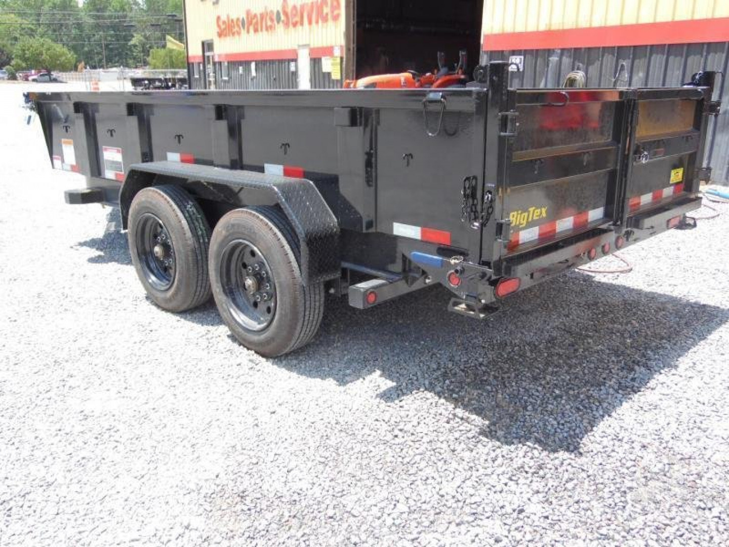 New 2026 Big Tex Trailers 7x14 16LP Heavy Duty Ultra Low Profile 17500 GVWR w/ Slide-In Ramps Dump Trailer