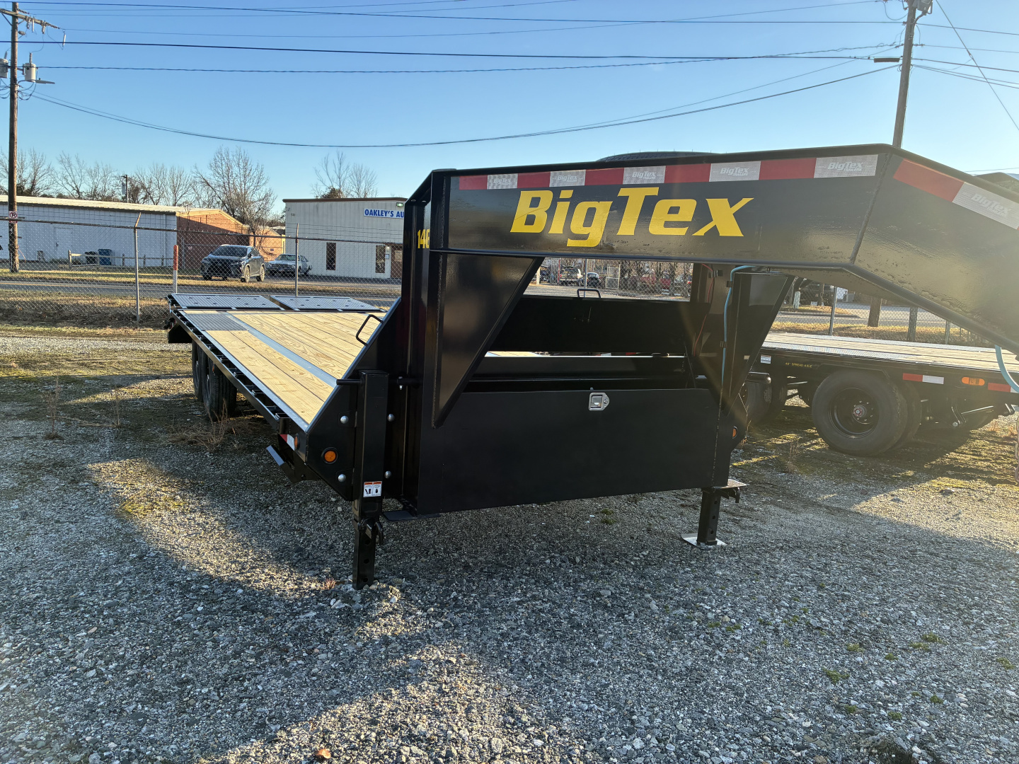 New 2026 Big Tex Trailers 20+5 14GN Single Wheel Tandem Gooseneck w/ Mega Ramps 15900 GVWR Flatbed Trailer