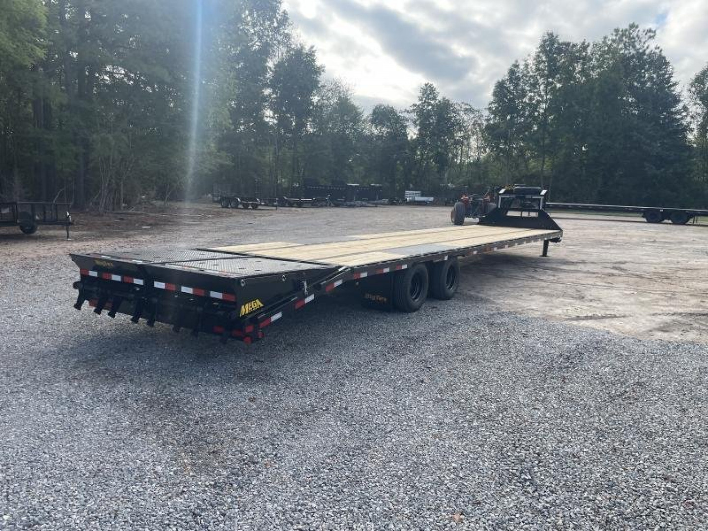 New 2026 Big Tex Trailers 35+5 22GN Tandem Dual Wheel Gooseneck w/ Mega Ramps 23900 GVWR Flatbed Trailer