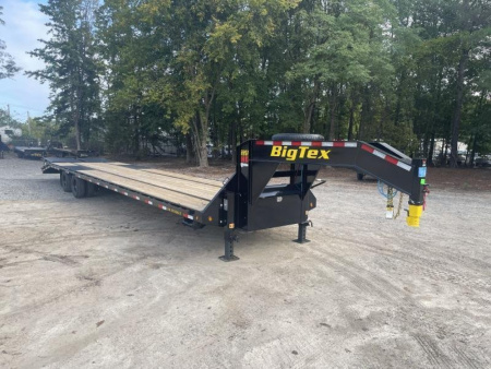 New 2026 Big Tex Trailers 35+5 22GN Tandem Dual Wheel Gooseneck w/ Mega Ramps 23900 GVWR Flatbed Trailer
