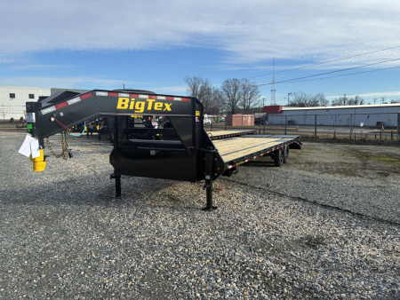 New 2026 Big Tex 35+5 16GN Super Duty Single Wheel Tandem Gooseneck w/ Mega Ramps 17500 GVWR