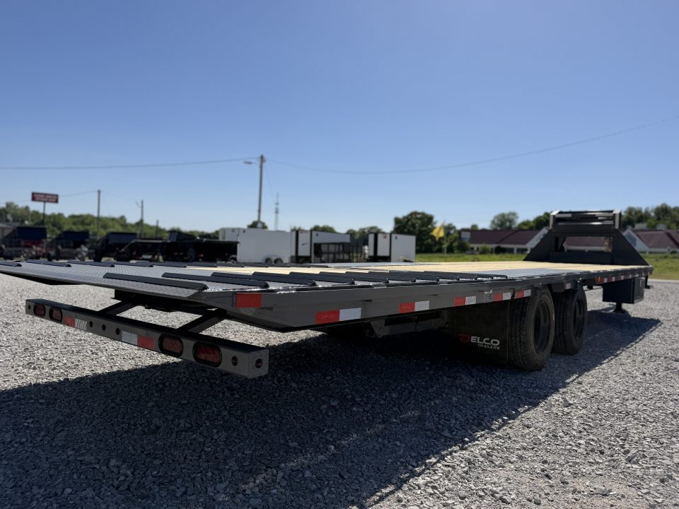 New 2026 Delco Trailers 32FT Delco FH-30K Low Pro Dual Tandem Hydraulic Dovetail Flatbed Trailer