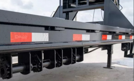 New 2026 Delco Trailers 32FT Delco FH-25.9K Low Pro Dual Tandem Hydraulic Dovetail Flatbed Trailer