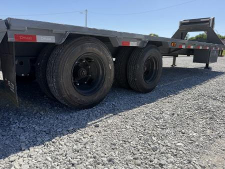 New 2026 Delco Trailers 32FT Delco FH-30K Low Pro Dual Tandem Hydraulic Dovetail Flatbed Trailer