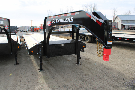 New 2026 PJ Trailers 35' 25K GVWR MR GN Equipment Trailer