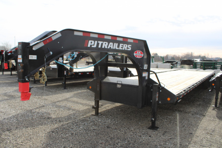 New 2026 PJ Trailers 40' MR 25K GVWR GN Equipment Trailer