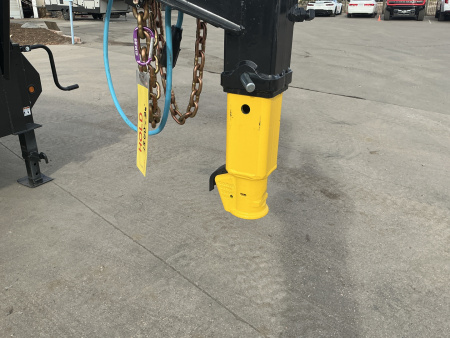 New 2026 Big Tex Trailers 14GN-30D5A-MRBK Flatbed Trailer