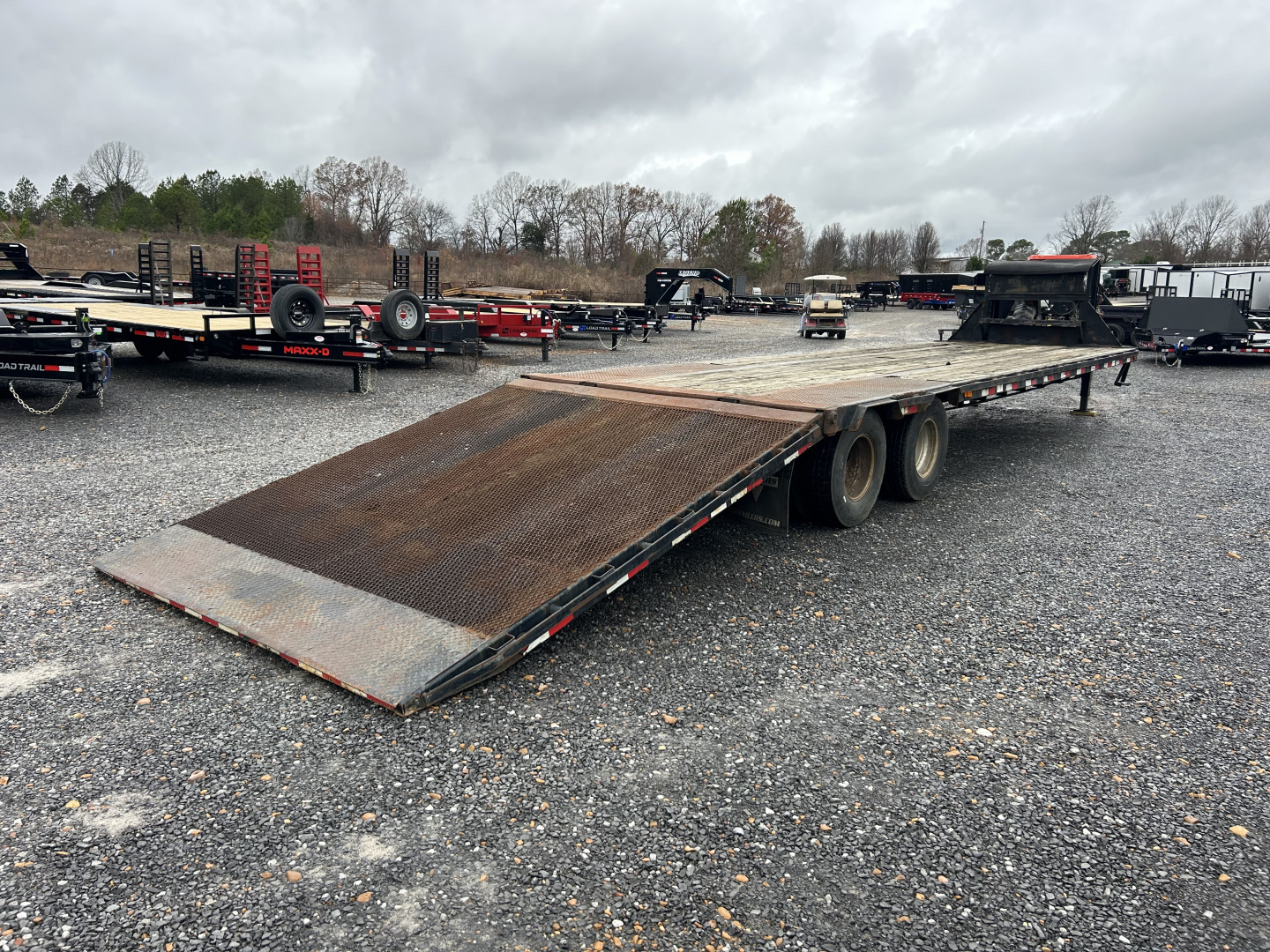 Used 2015 PJ Trailers 102"x35' 24k Hydraulic Dovetail Trailer