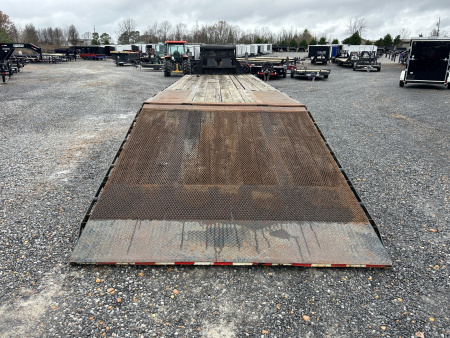 Used 2015 PJ Trailers 102"x35' 24k Hydraulic Dovetail Trailer