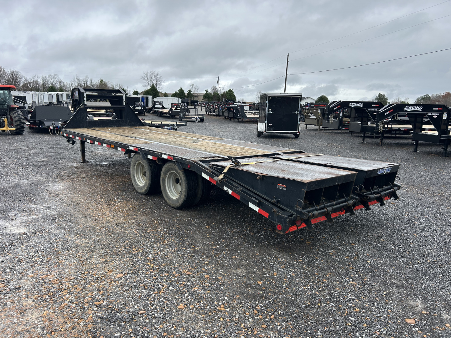 Used 2018 Load Trail 102"X25' 22K Gooseneck Flatbed Trailer