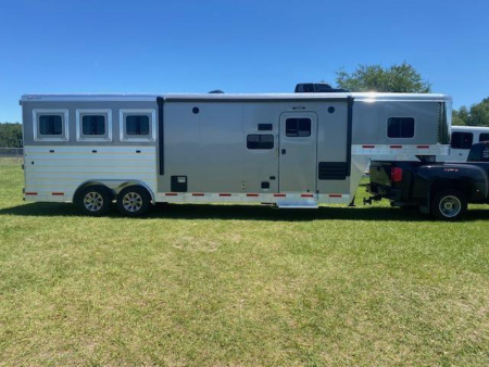 New 2026 Exiss Endeavor 8310 -G Living Quarters