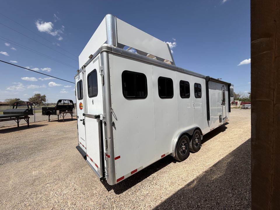 Used 2022 Sundowner Trailers Santa Fe 6905 4H