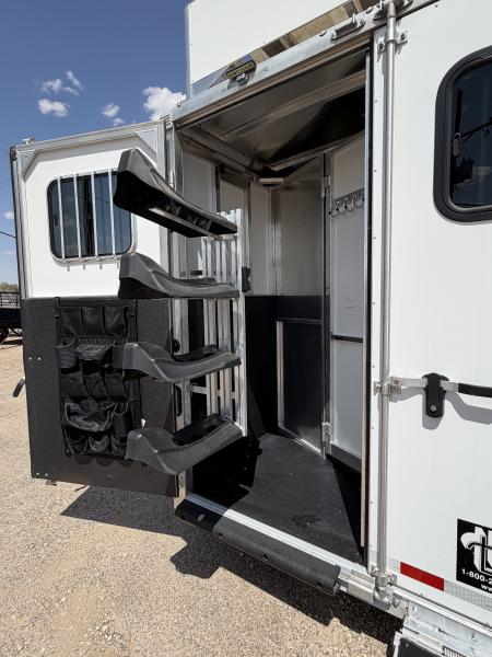 Used 2022 Sundowner Trailers Santa Fe 6905 4H