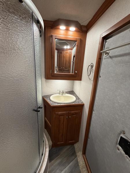 Used 2022 Sundowner Trailers Santa Fe 6905 4H