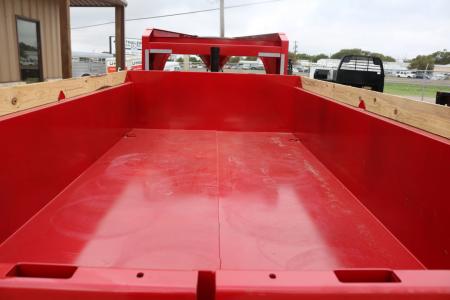 New 2026 Diamond C Trailers LPT207