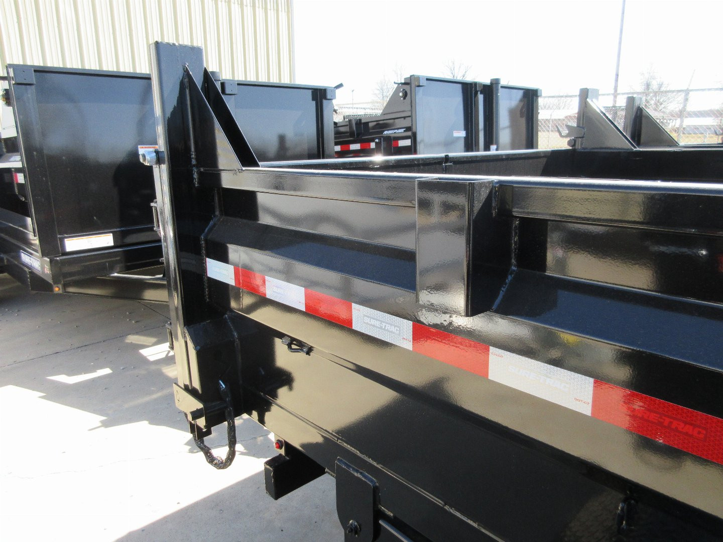 New 2026 Sure-Trac 82 IN x 16 HD Low Profile Dump Trailer 14K Telescopic Dump Trailer