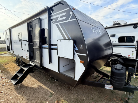 New 2026 Keystone RV Bullet 28QBC Travel Trailer