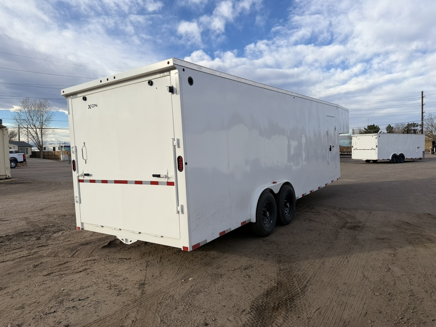 New 2026 X-On 8-24 Gooseneck Enclosed Contractor Trailer (DESC)