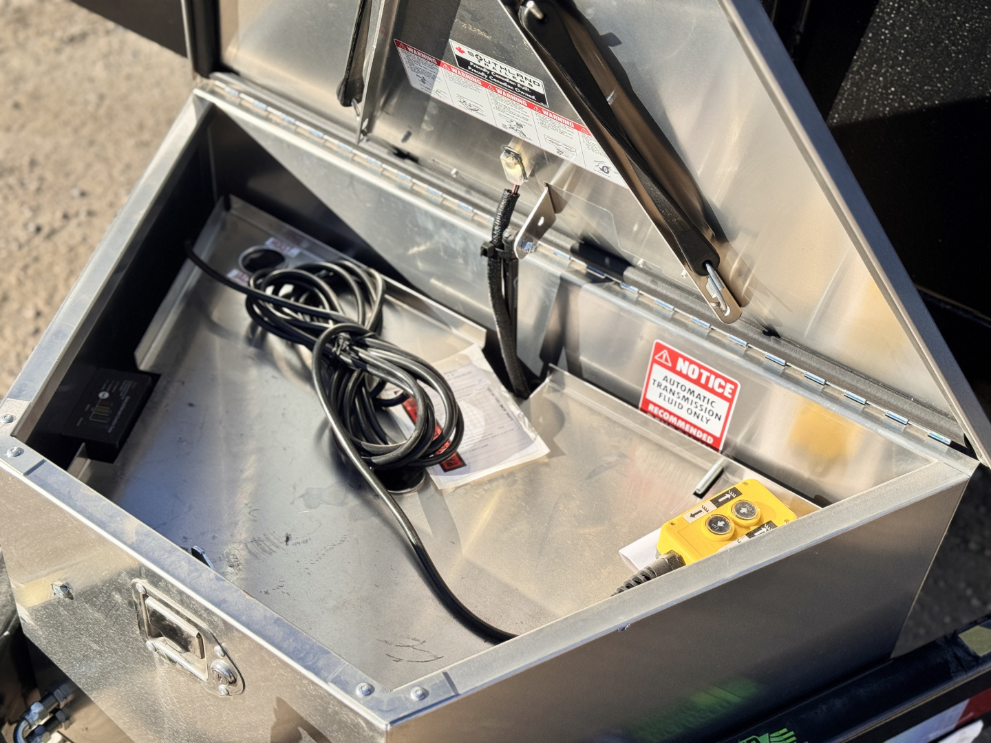 New 2026 Southland Trailers 7-14 Dump 7 Gauge Floor 8K Axles