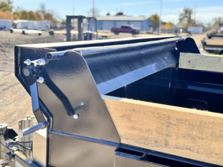 New 2026 Southland Trailers 7-14 Dump 7 Gauge Floor 8K Axles