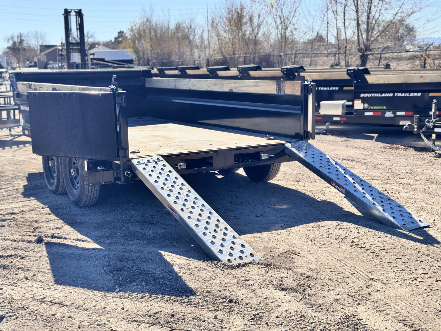 New 2026 Southland Trailers 7-14 Dump 7 Gauge Floor 8K Axles