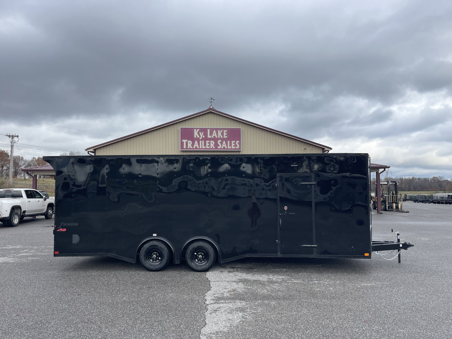 New 2026 HOMESTEADER TRAILER 824 IH- HEAVY DUTY Cargo / Enclosed Trailer