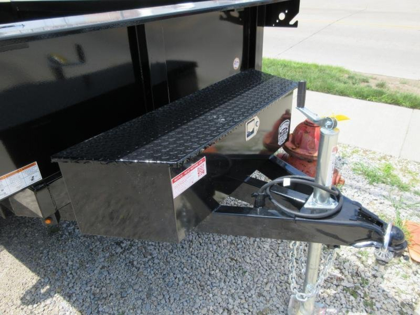 New 2026 Sure-Trac 6 X 10 SD Deckover Dump Trailer 7K Single Ram Dump Trailer