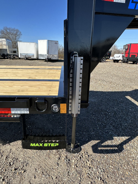 New 2026 Load Trail 102 X 32 HYD TAIL Equipment Trailer