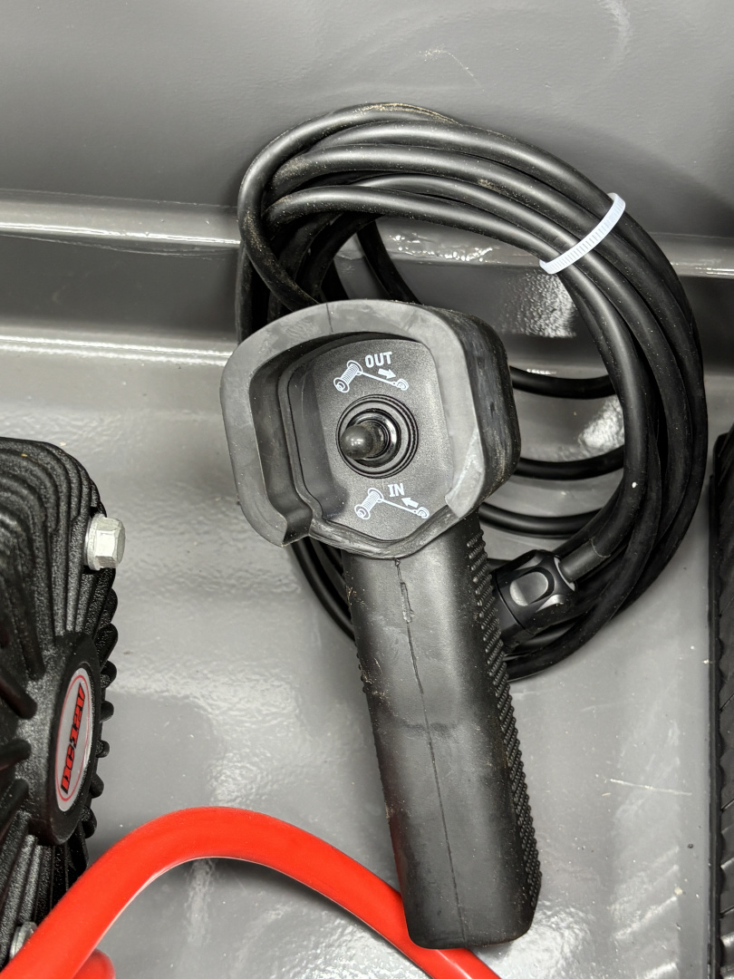 New 2025 Midsota 82"x16' Gooseneck Roll Off Dump Trailer