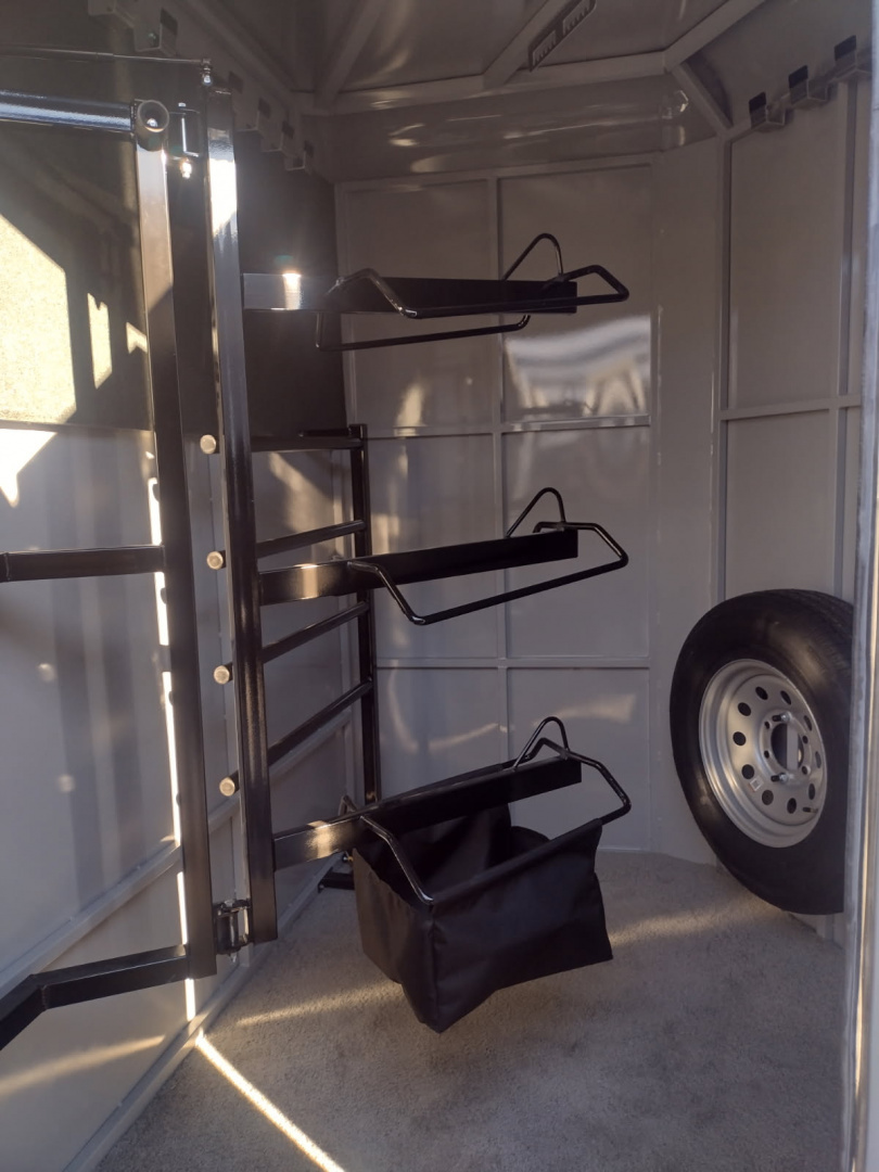 New 2026 Trails West Adventure 3 Horse Trailer