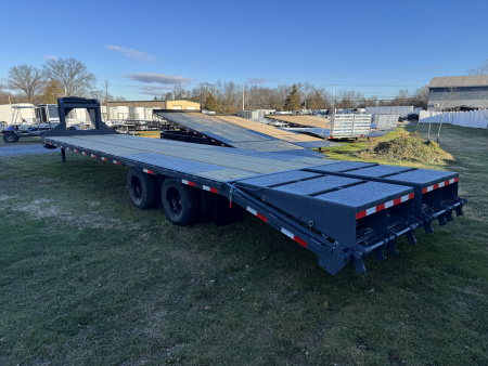 New 2026 Down 2 Earth Trailers DTEGN22-35DT Deckover Trailer Gooseneck