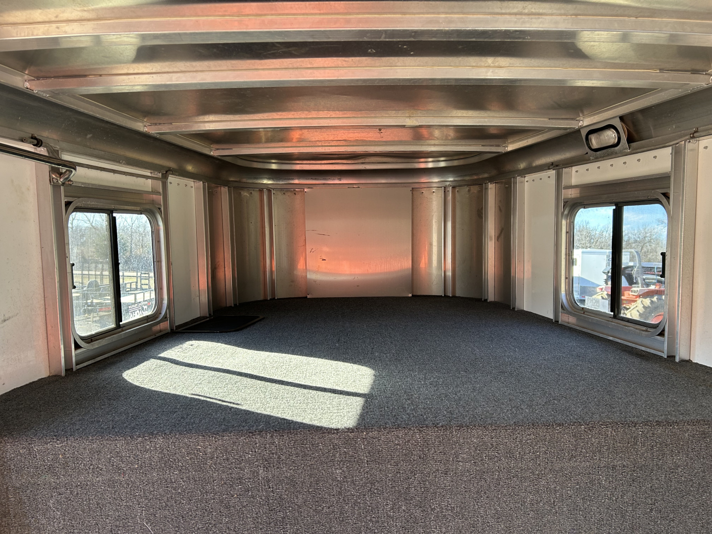 Used 2001 Sooner 3 Horse Trailer