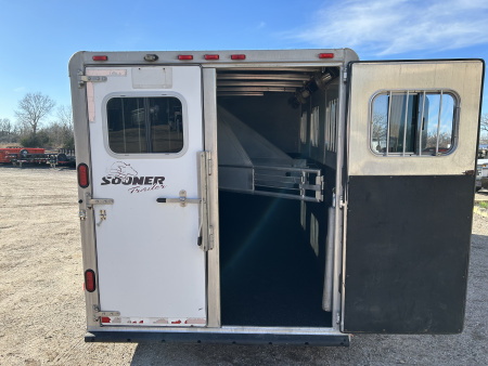 Used 2001 Sooner 3 Horse Trailer