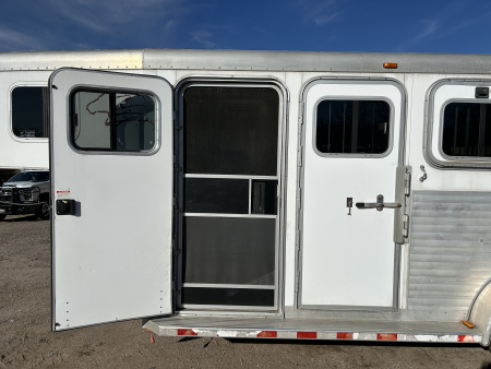 Used 2001 Sooner 3 Horse Trailer