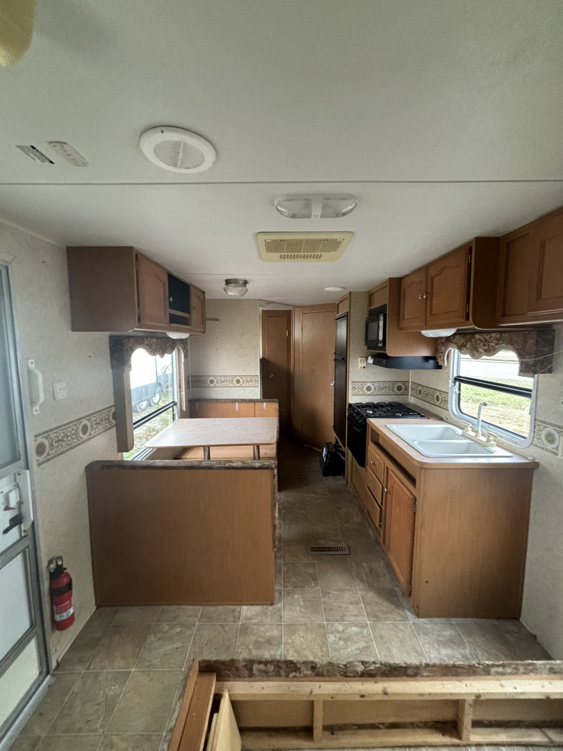 Used 2006 Dutchmen Mfg Four Winds Travel Trailer