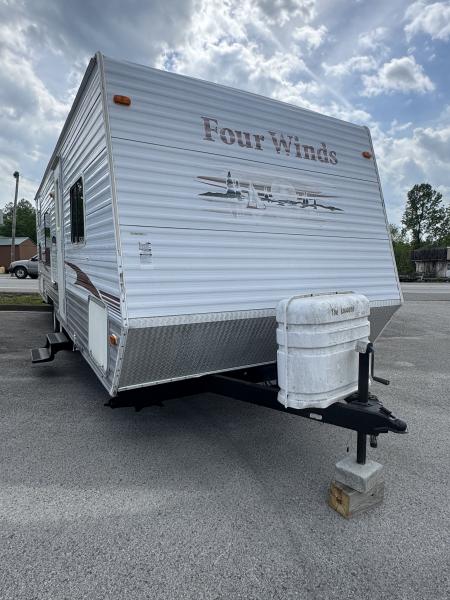 Used 2006 Dutchmen Mfg Four Winds Travel Trailer