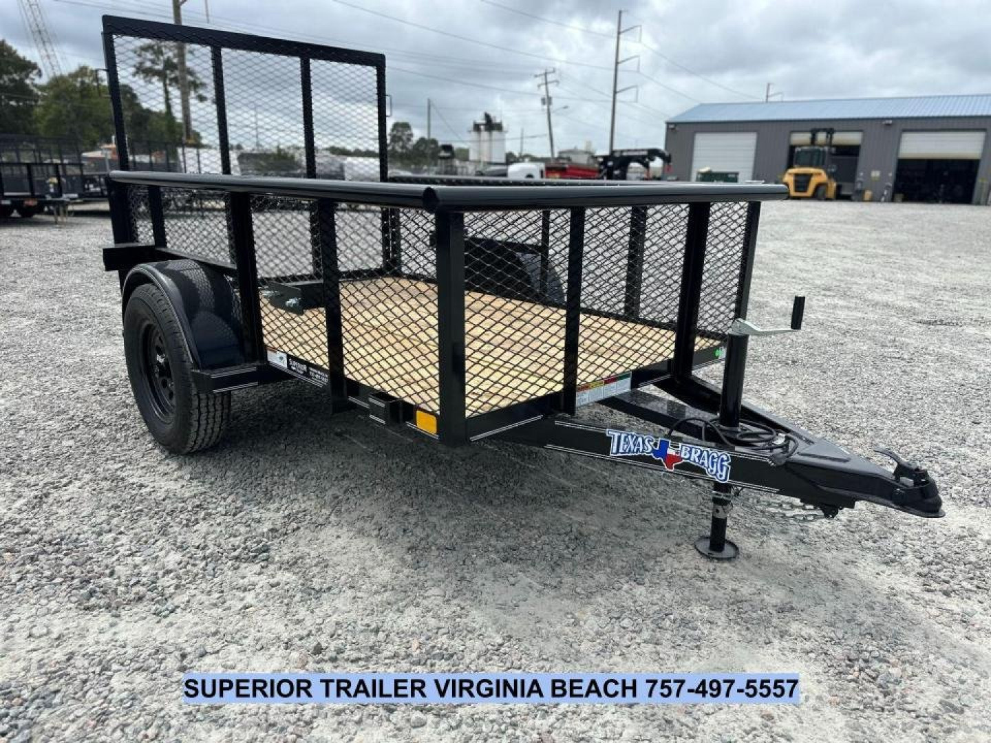 New 2025 Texas Bragg Trailers 5X8P w/2ft Expanded Sides & Tailgate Utility Trailer
