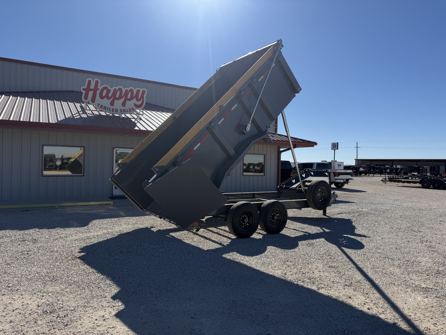 New 2026 Diamond C 82"x14' BP HD Low Profile Telescopic Dump w/ 44" Sides - LPT207 Pacesetter Edition