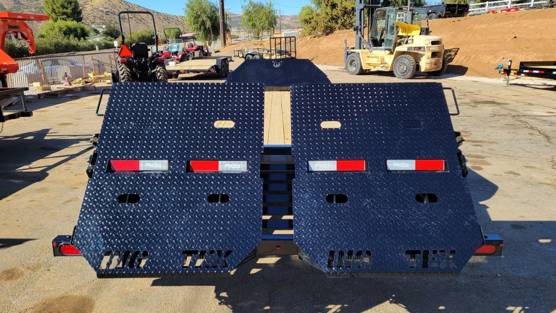 New 2026 Big Tex Trailers 14EH-18-MR Equipment Trailer