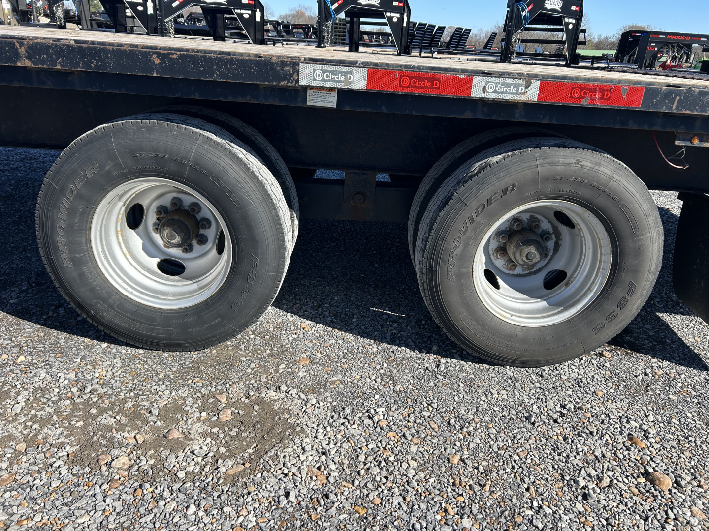 Used 2021 Circle D 102"X29' 22K Gooseneck Flatbed Trailer