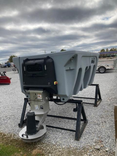 New 2023 Hilltip 3400AM Salt Spreader