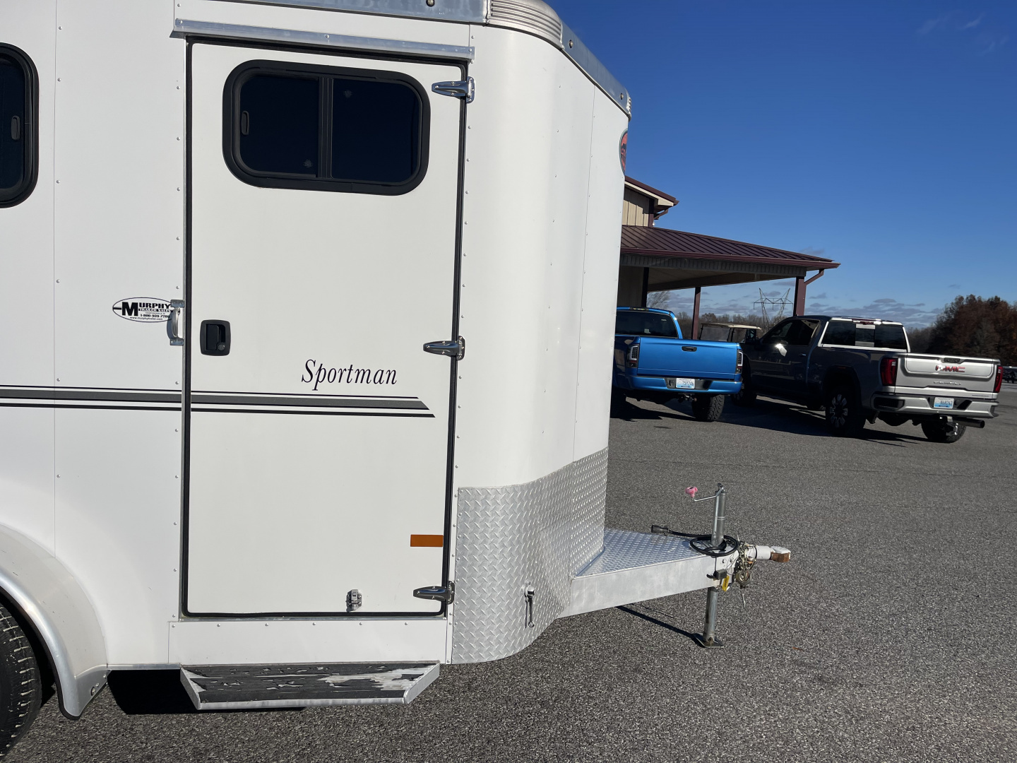Used 2018 Sundowner 2 HR-BP SPORTMAN Horse Trailer