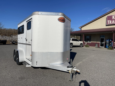 Used 2018 Sundowner 2 HR-BP SPORTMAN Horse Trailer