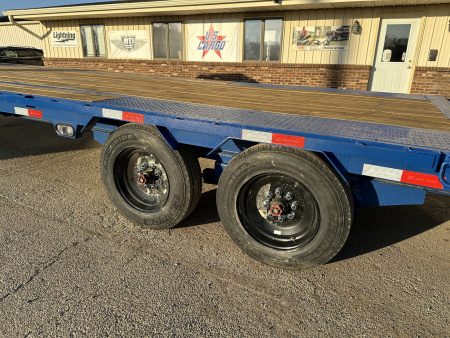 New YEAR END SALE !!! ALL NEW 2026 Load Trail 102x30 Low-Pro 16k w/Max Ramps Gooseneck Bodies