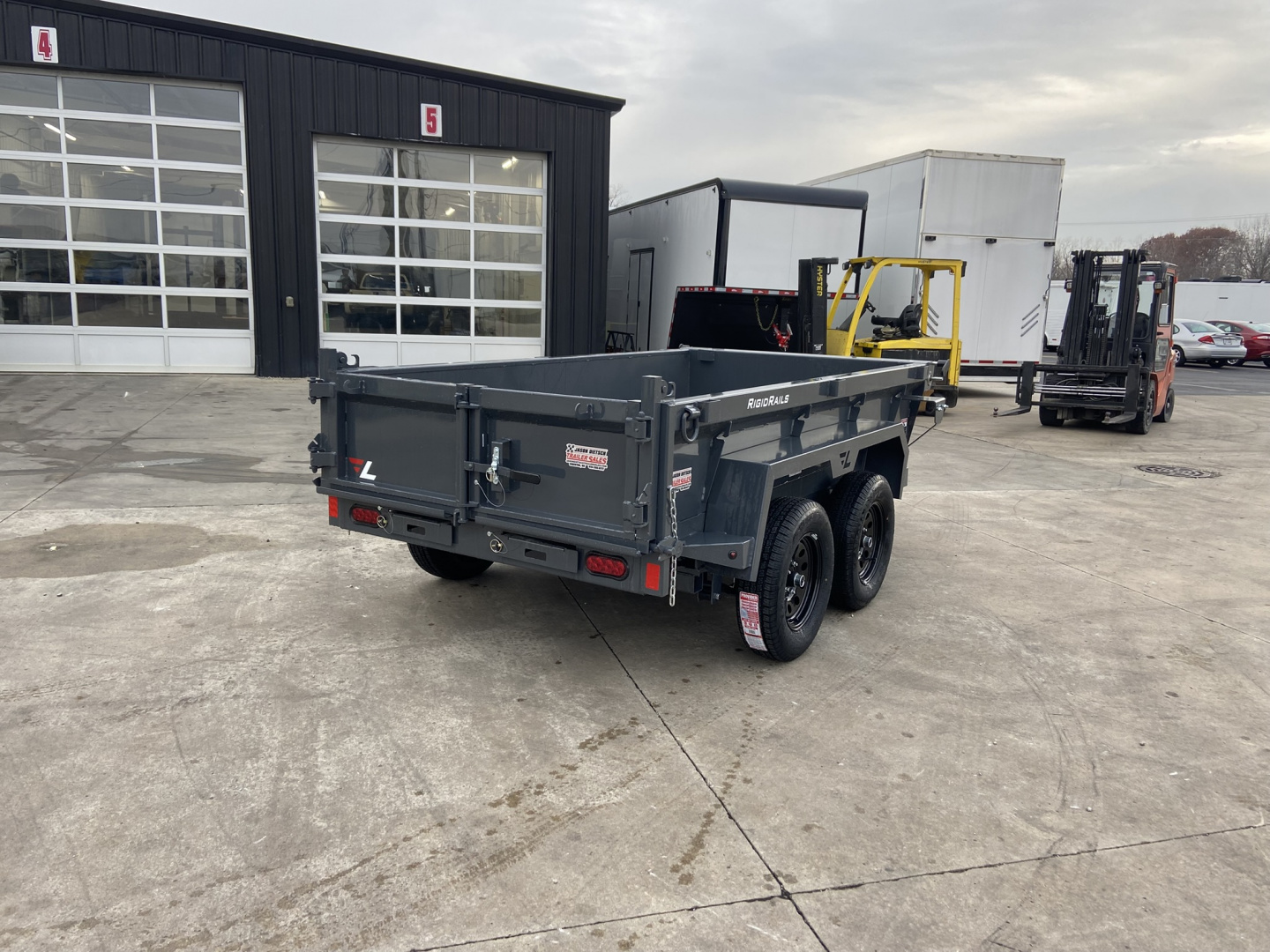 New Lamar Mini Dump 10'